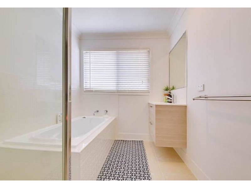 20 Plantation Drive, Taroomball QLD 4703